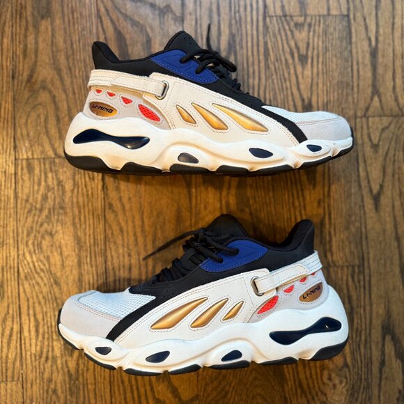 Li-Ning Butterfly 2018 – Lightweight Performance Shoe - Picture 2 of 6